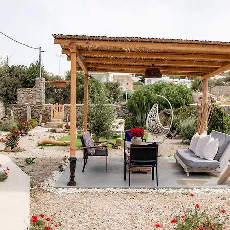 Honey Bee House Apartment