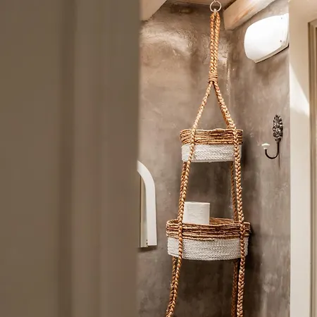 Apartment Honey Bee House