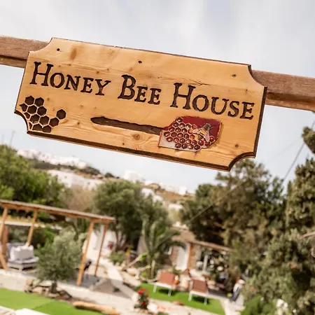 Apartment Honey Bee House *